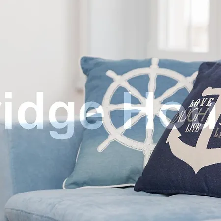 Bridge House 아파트